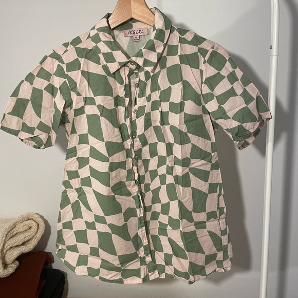 Green and Light Pink Checkered Women's Set - Picture 3 of 4